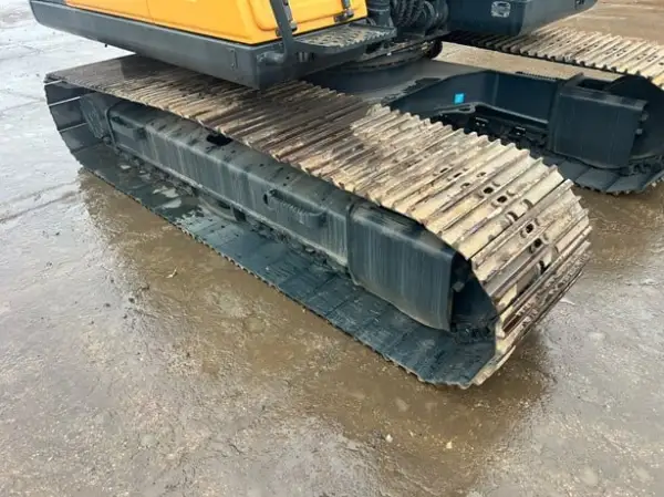 Click Here To Enlarge This Photo Of 2019 HYUNDAI HX140L