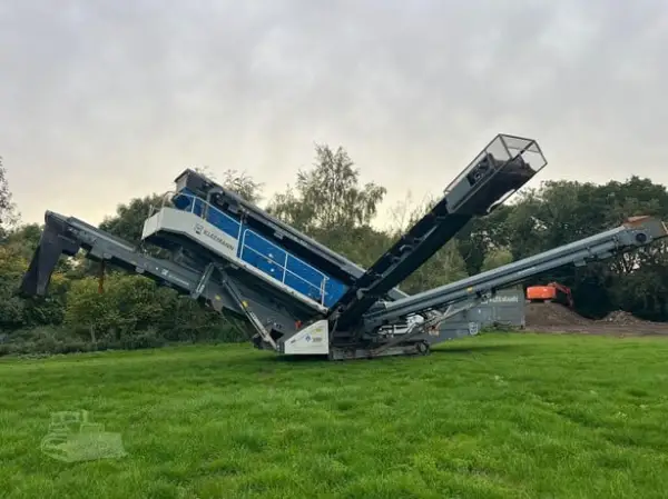 Click Here To Enlarge This Photo Of 2019 KLEEMANN MS953 EVO