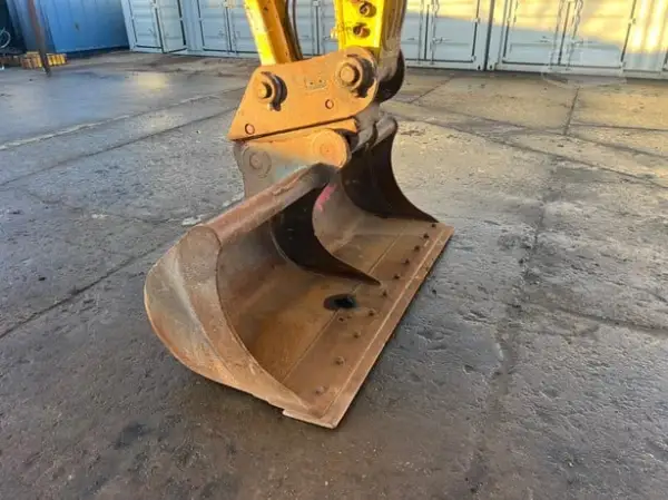 Click Here To Enlarge This Photo Of 2020 KOMATSU PC228US LC-11