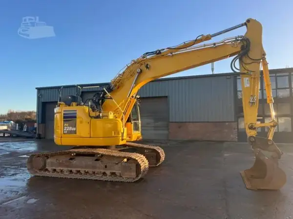 2020 KOMATSU PC228US LC-11