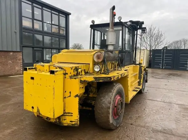 Click Here To Enlarge This Photo Of 1997 SISU TD1712HS