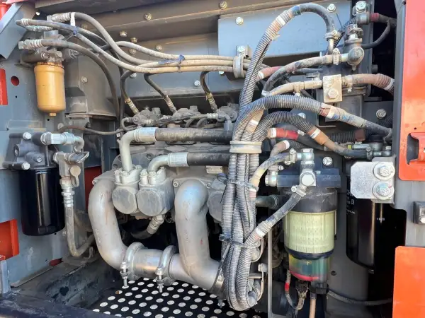 Click Here To Enlarge This Photo Of Hitachi ZX 210 LC-7