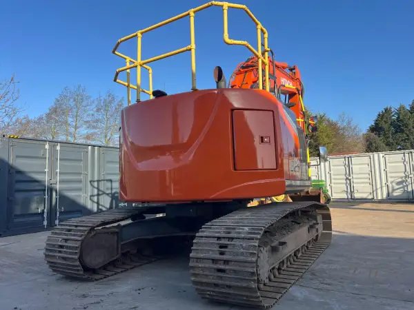 Click Here To Enlarge This Photo Of Hitachi ZX 225 US LC-7