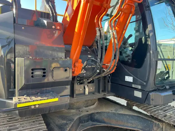 Click Here To Enlarge This Photo Of Hitachi ZX 225 US LC-7