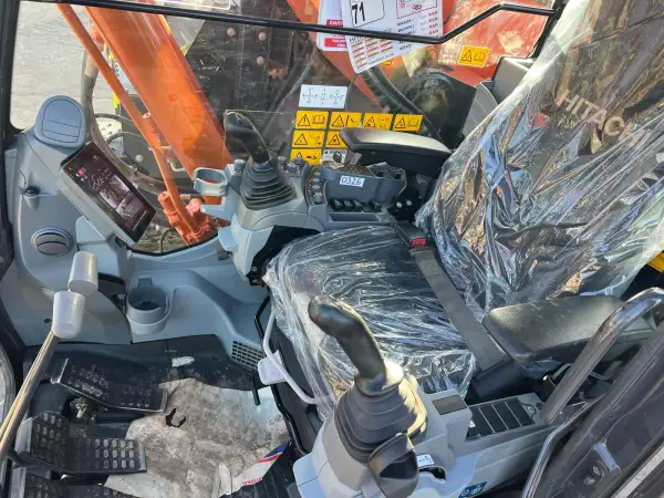 Click Here To Enlarge This Photo Of Hitachi ZX 225 US LC-7