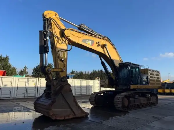 Click Here To Enlarge This Photo Of 2017 CATERPILLAR 390FL