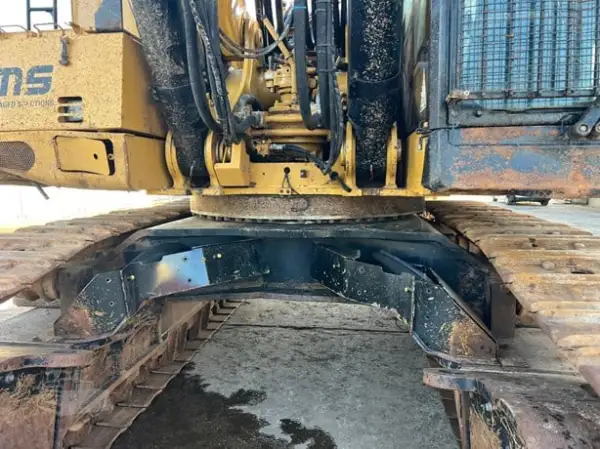 Click Here To Enlarge This Photo Of 2017 CATERPILLAR 390FL