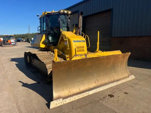 Click Here To Enlarge This Photo Of 2018 Vogele S1803-3i Paver&comma; 5430 hours