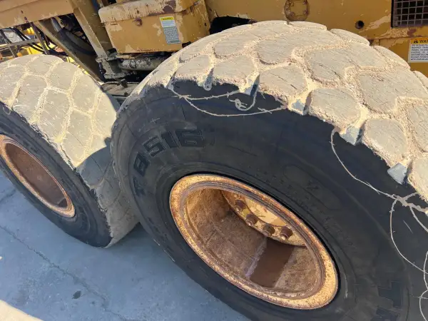 Click Here To Enlarge This Photo Of 1980 Caterpillar 14G Motor Grader