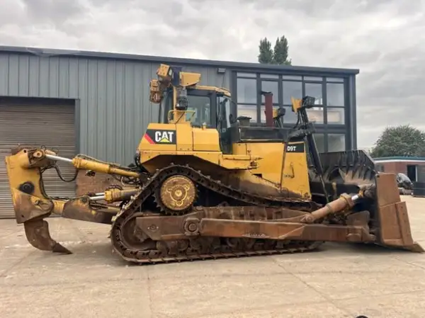 Click Here To Enlarge This Photo Of 2009 CATERPILLAR D9T