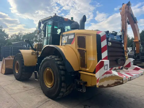 Click Here To Enlarge This Photo Of 2016 Caterpillar 966M Wheel loader