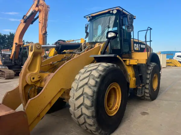 Click Here To Enlarge This Photo Of 2016 Caterpillar 966M Wheel loader