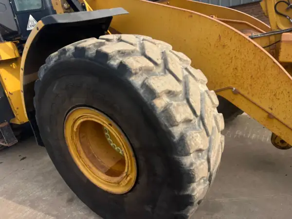 Click Here To Enlarge This Photo Of 2016 Caterpillar 966M Wheel loader