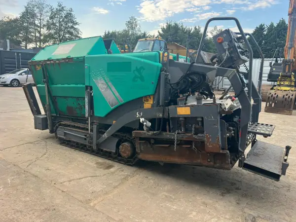 Click Here To Enlarge This Photo Of 2007 Vogele S800 Paver