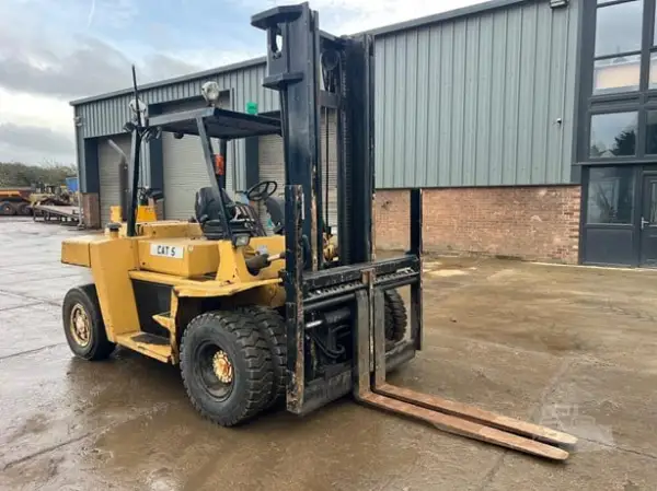 Click Here To Enlarge This Photo Of 2002 CATERPILLAR DP70