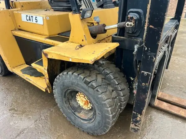 Click Here To Enlarge This Photo Of 2002 CATERPILLAR DP70