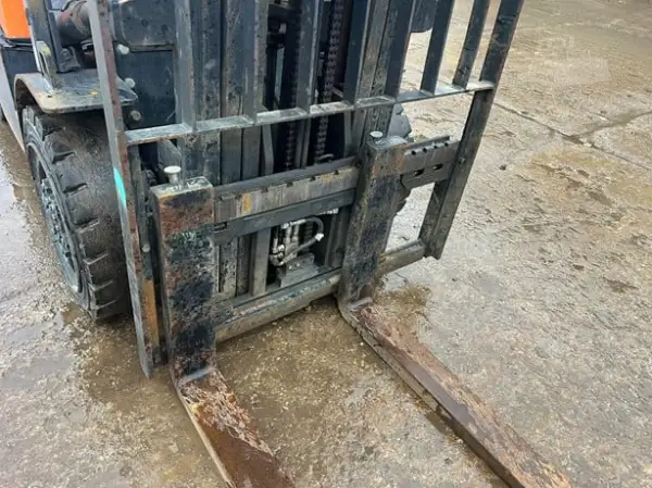 Click Here To Enlarge This Photo Of 2020 DOOSAN D30GP